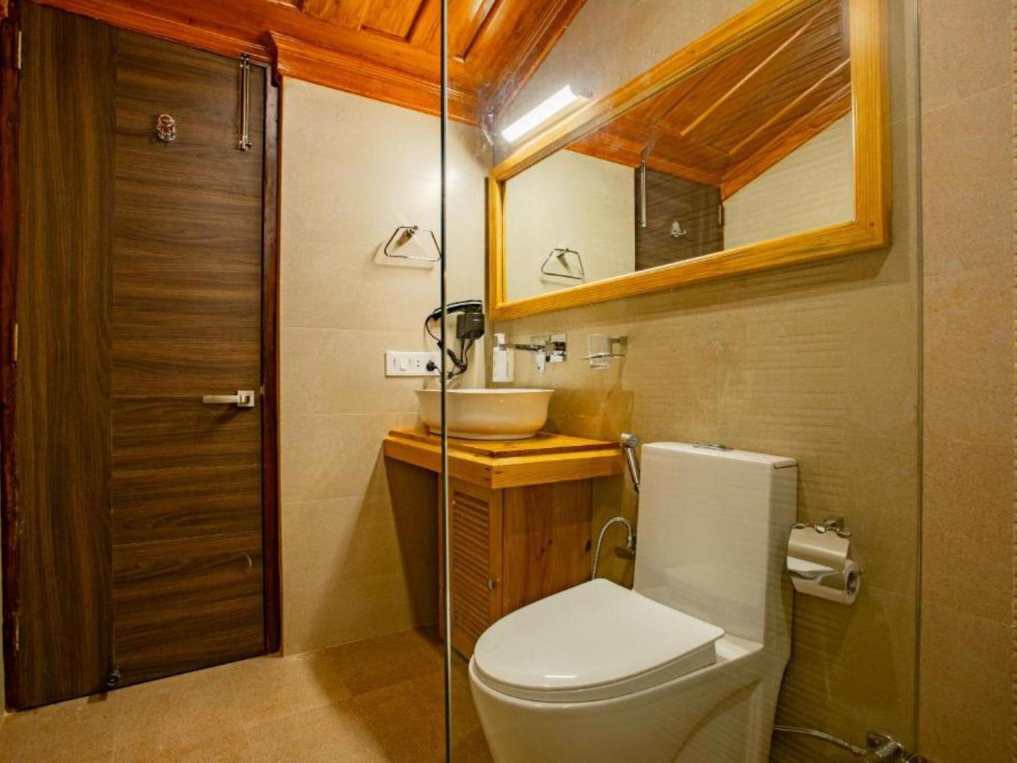 The Hosteller Shimla, Valley View Bilik gambar