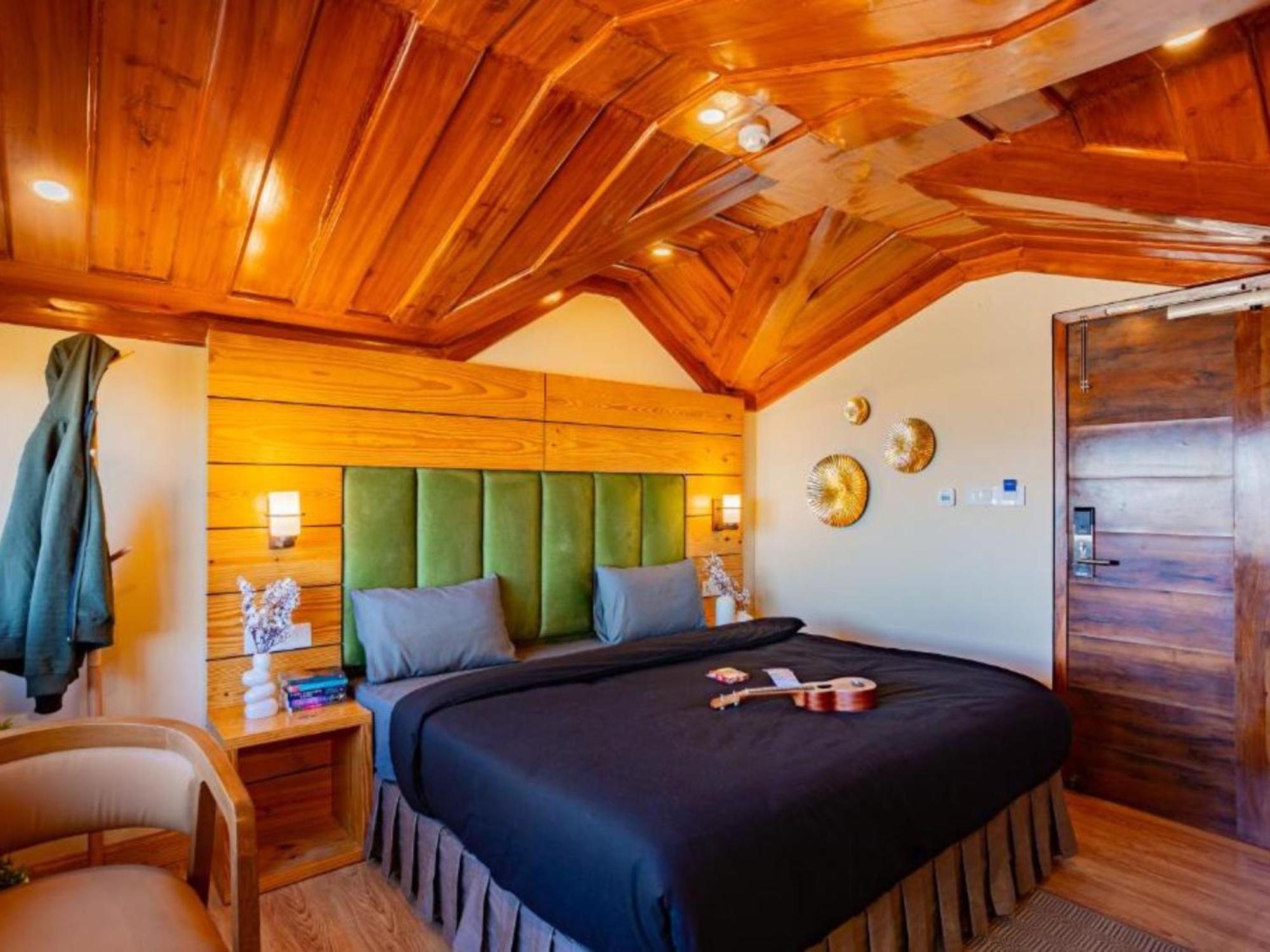 The Hosteller Shimla, Valley View Bilik gambar